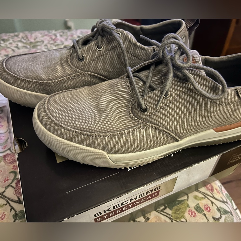 Skechers USA Men's Brewer Portero Oxford  Mens Size 8.5